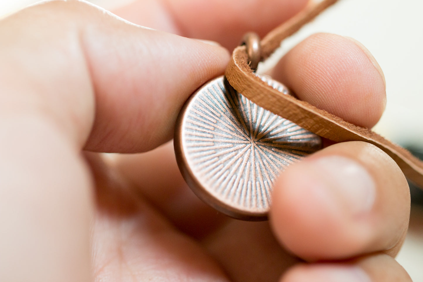 Collar con símbolo chino del amor